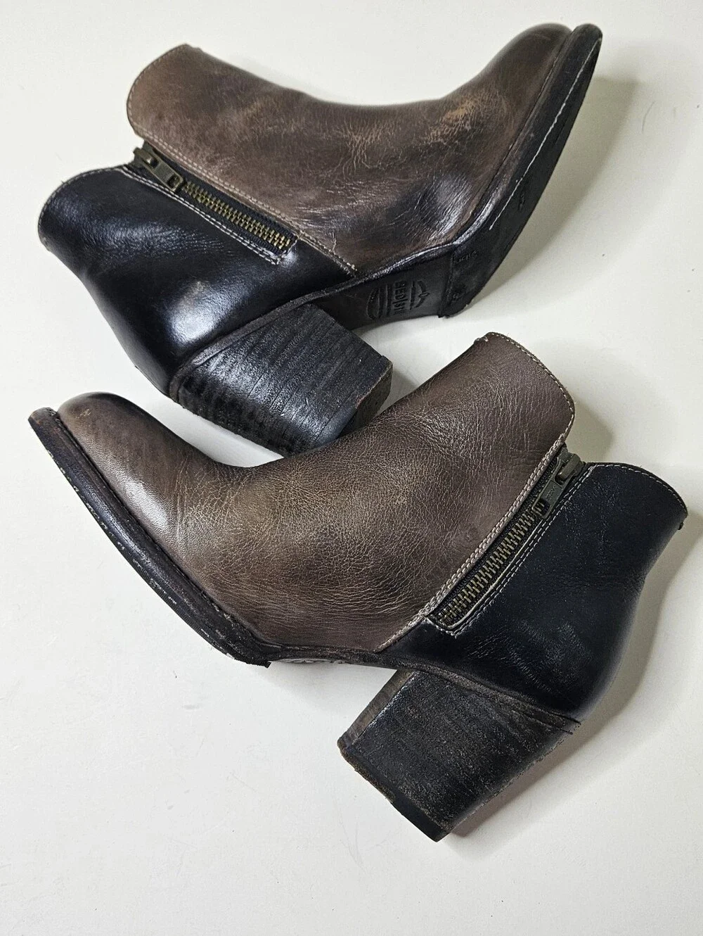Bed Stu Yell Ankle Boots Two Tone Black Brown Stacked Heel Women's 7.5